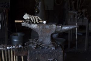 hammer anvil